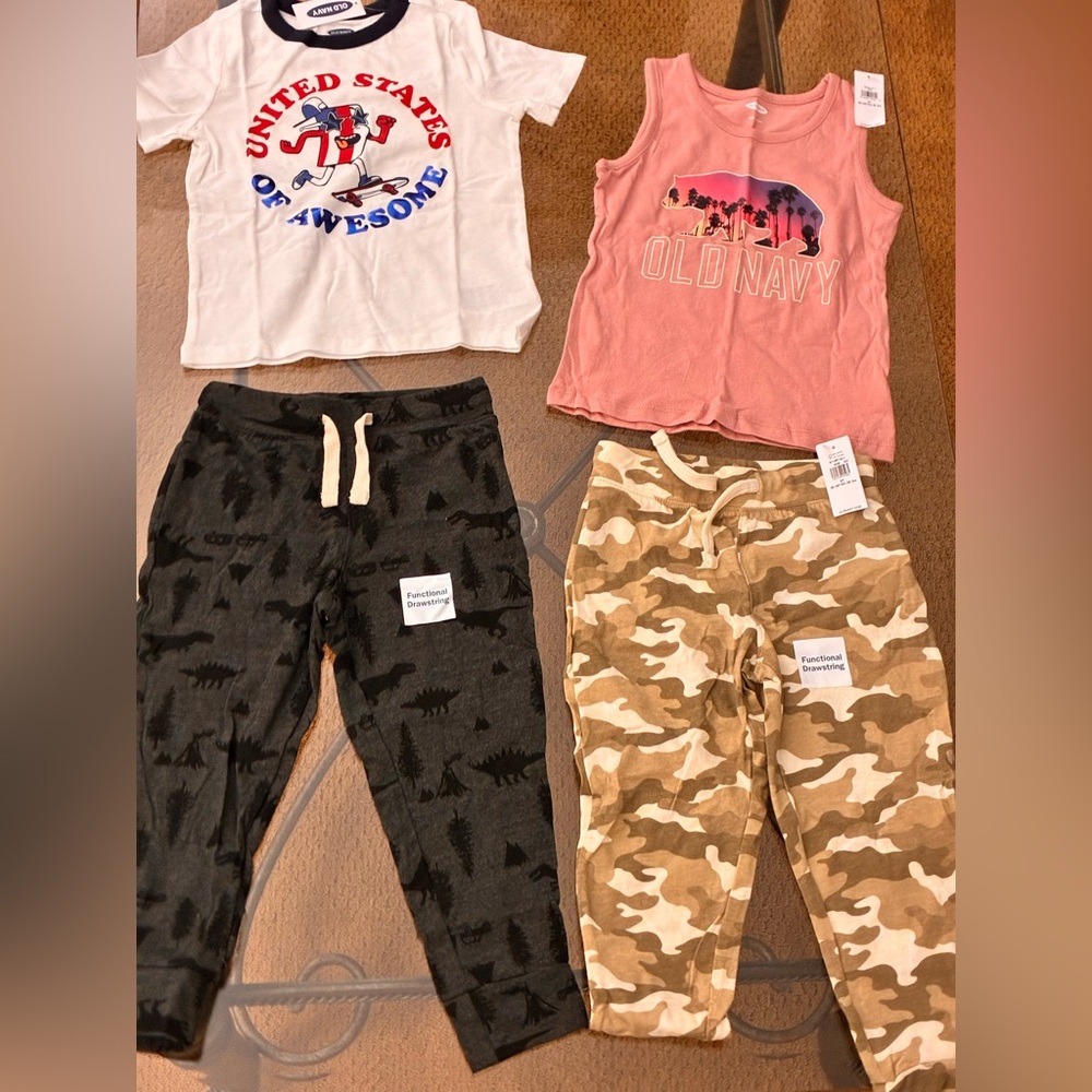 NWT Old Navy 3T